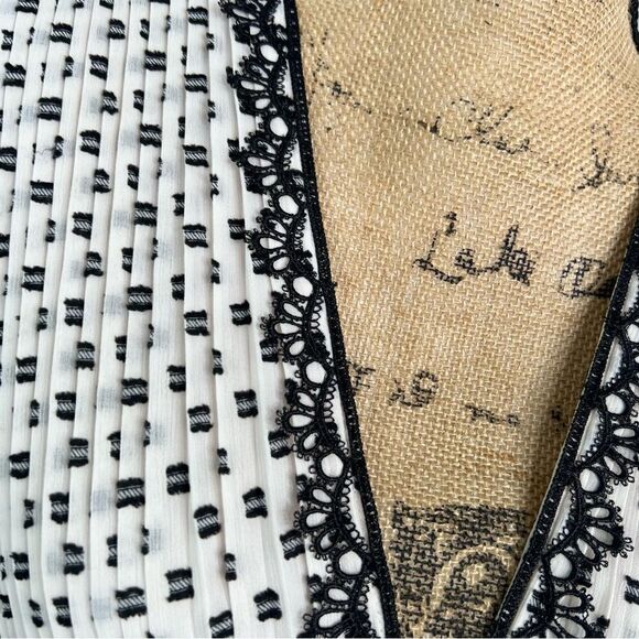 Sz M Chelsea & Violet White& Black Dress $79 MSRP - Picture 10 of 17